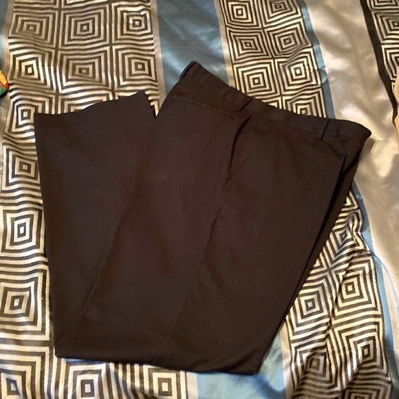 Axcess Men’s dress slacks pants Black flat front 33x32 - Picture 2 of 6